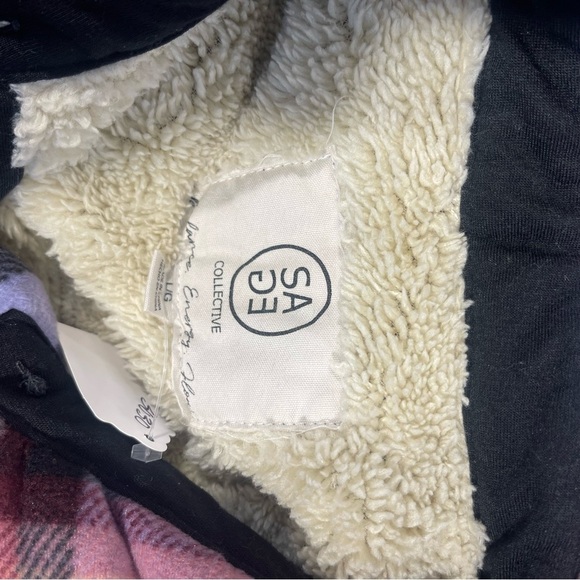 Plaid Button-Up fleece lined Jacket large - Picture 5 of 7